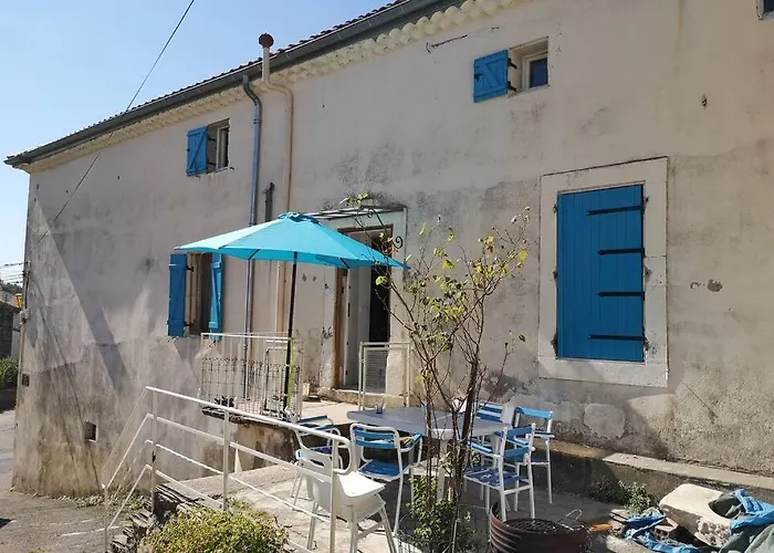 Maison Au Milieu Des Vignes